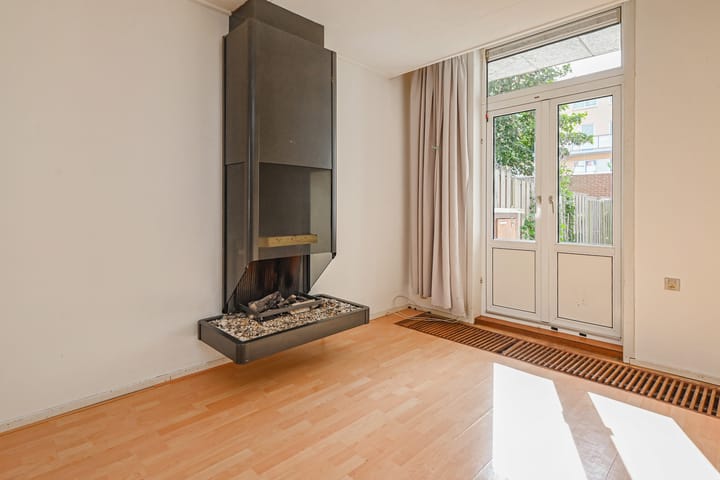 Photo 4 of Van Bylandtstraat 40