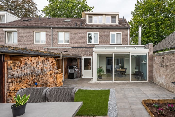 Photo 4 of Maternusstraat 27