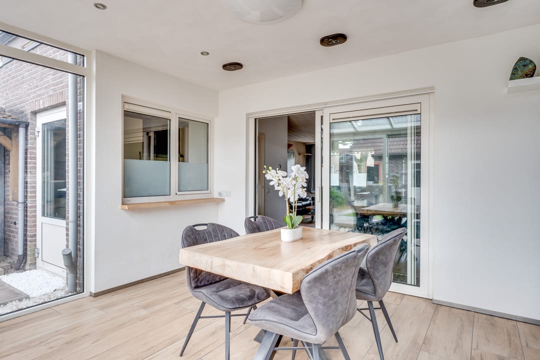 Photo 16 of Maternusstraat 27