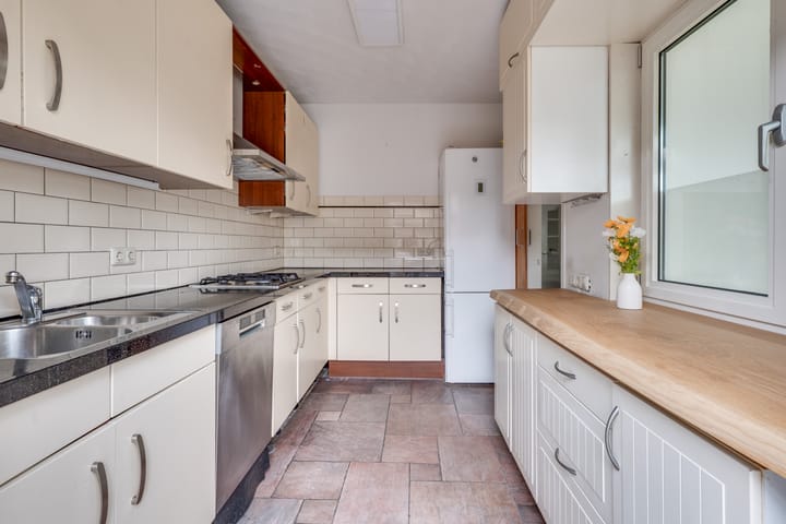 Photo 20 of Maternusstraat 27