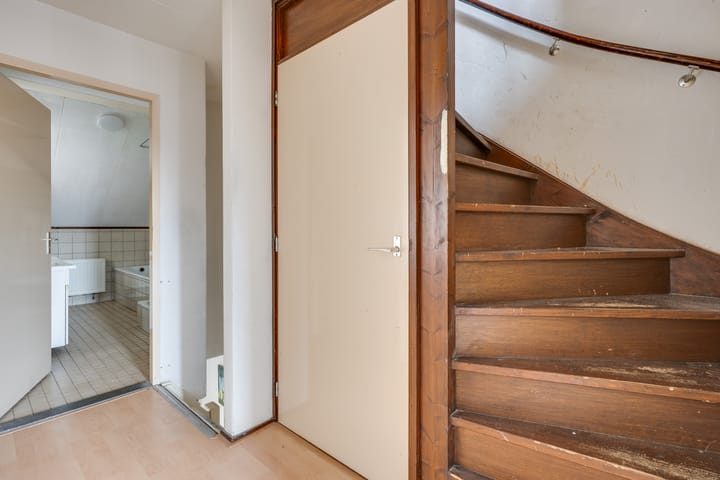 Photo 28 of Maternusstraat 27