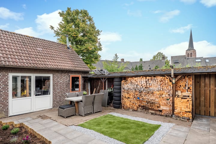 Photo 32 of Maternusstraat 27