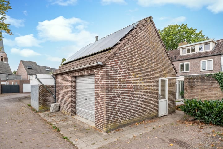 Photo 36 of Maternusstraat 27