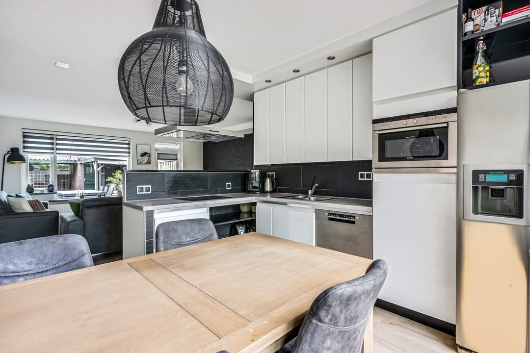 Foto 13 van Zebravink 8