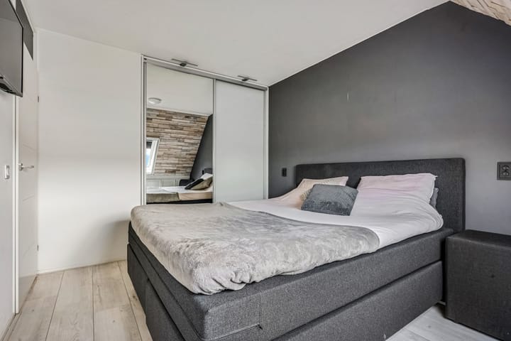 Foto 16 van Zebravink 8