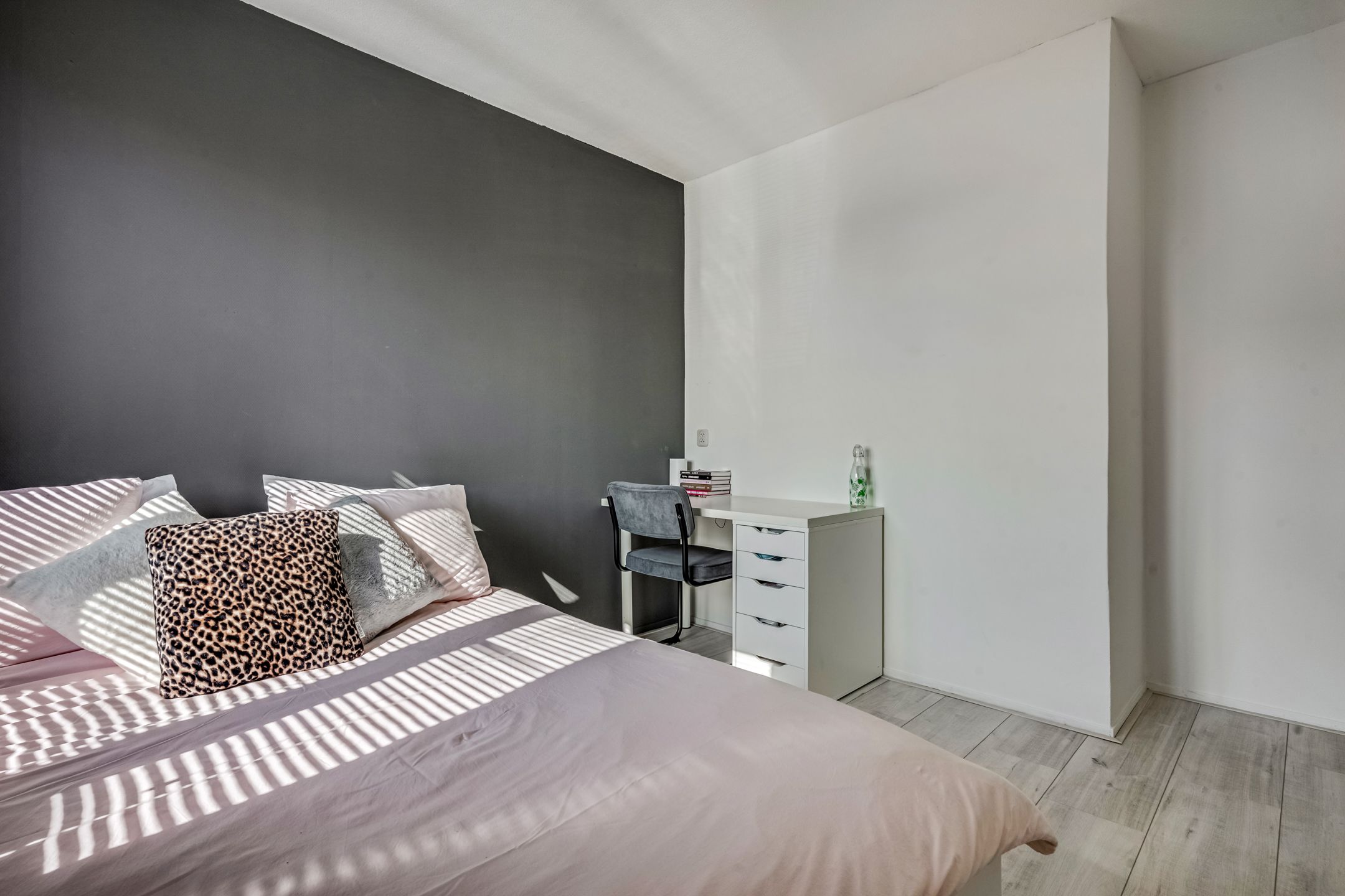 Foto 18 van Zebravink 8