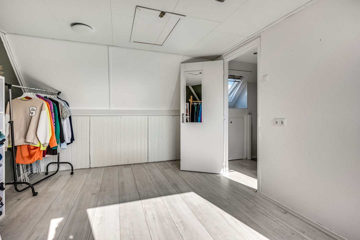 Foto 25 van Zebravink 8