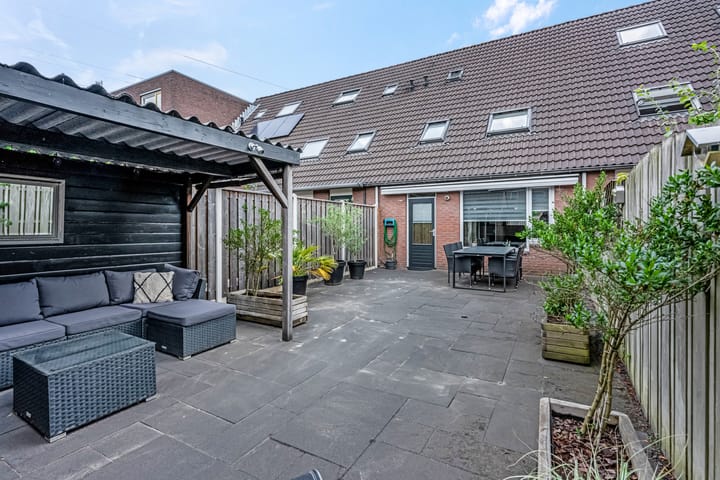 Foto 30 van Zebravink 8