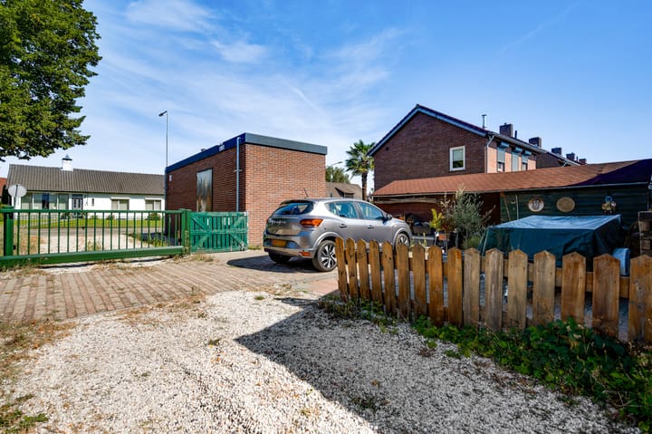 Foto 46 van Dorpstraat 100