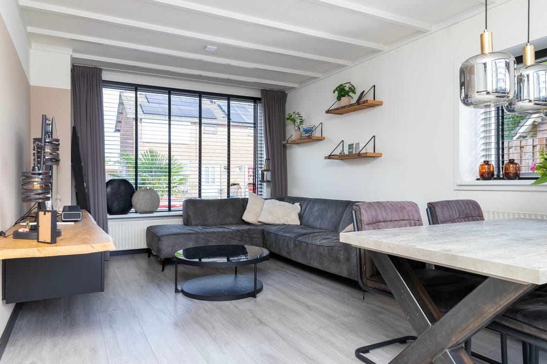 Foto 2 van Dahliastraat 1