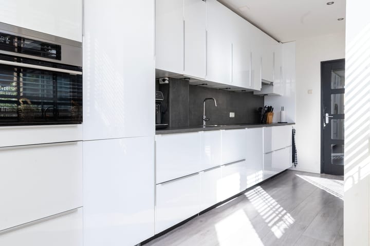 Foto 16 van Dahliastraat 1