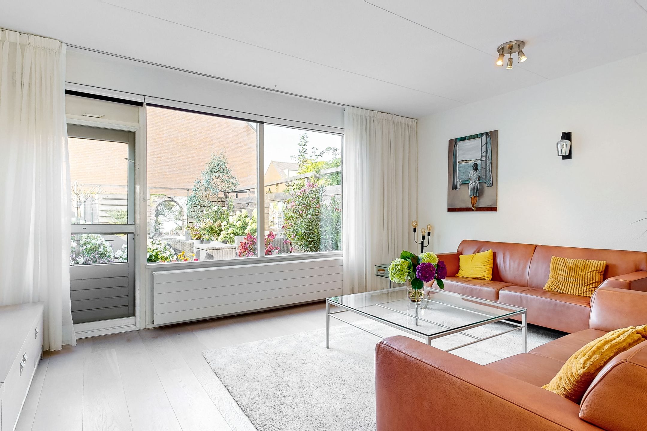 Photo 6 of Schweitzerstraat 48