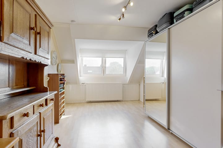 Foto 21 van Schweitzerstraat 48