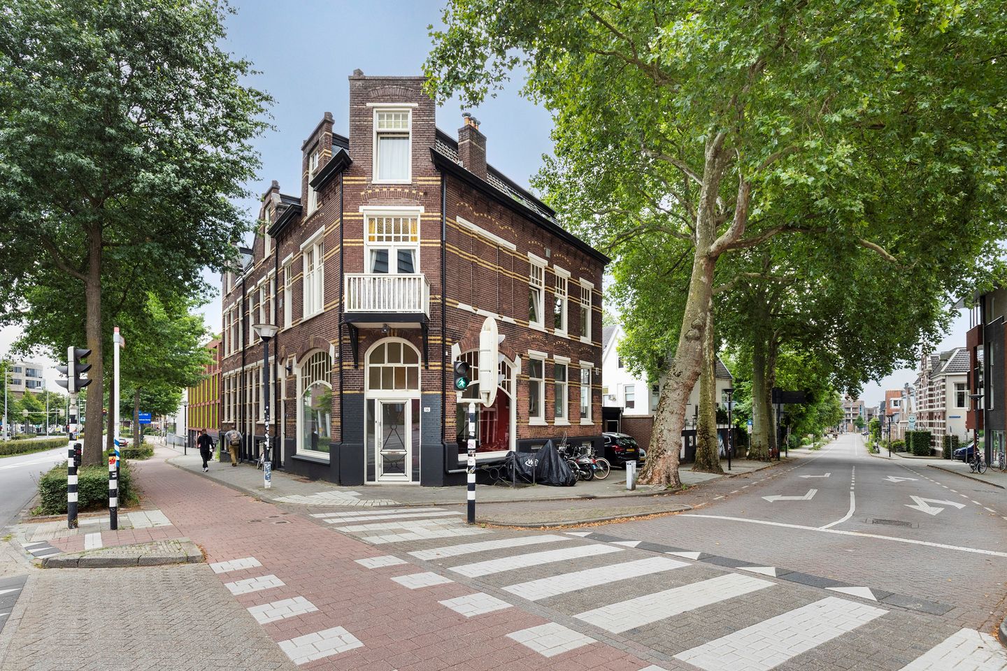 View photo 1 of Stationsstraat 16