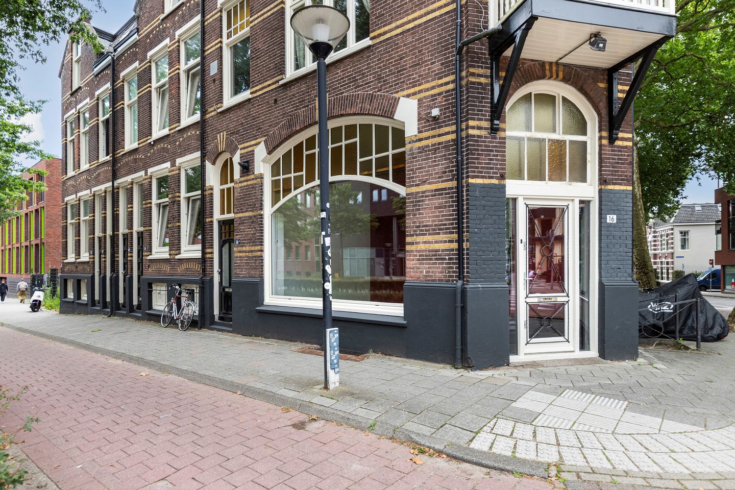View photo 5 of Stationsstraat 16