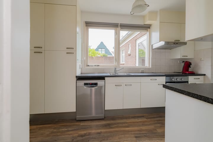 Foto 18 van Tulpstraat 12