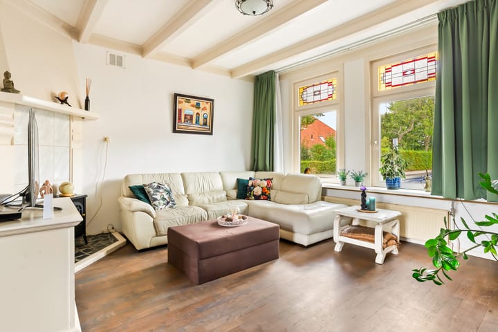 Foto 2 van Dorpsstraat 806