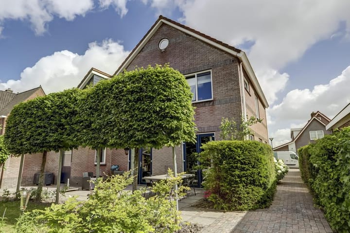 Photo 2 of Wolfertlaan 2