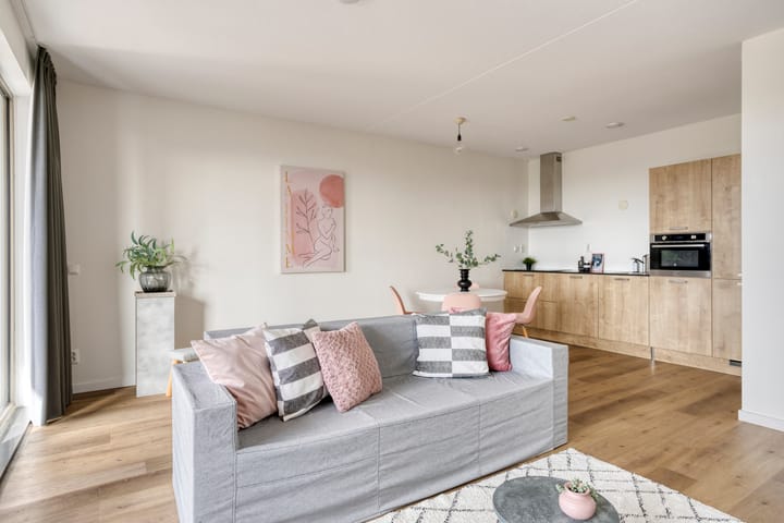 Foto 10 van Hofplein 85