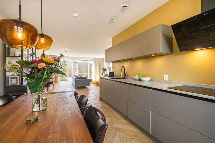 Foto 11 van Houtstraat 44