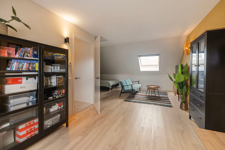 Foto 28 van Houtstraat 44