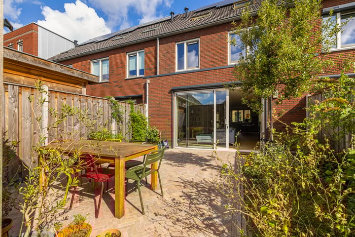 Foto 30 van Houtstraat 44