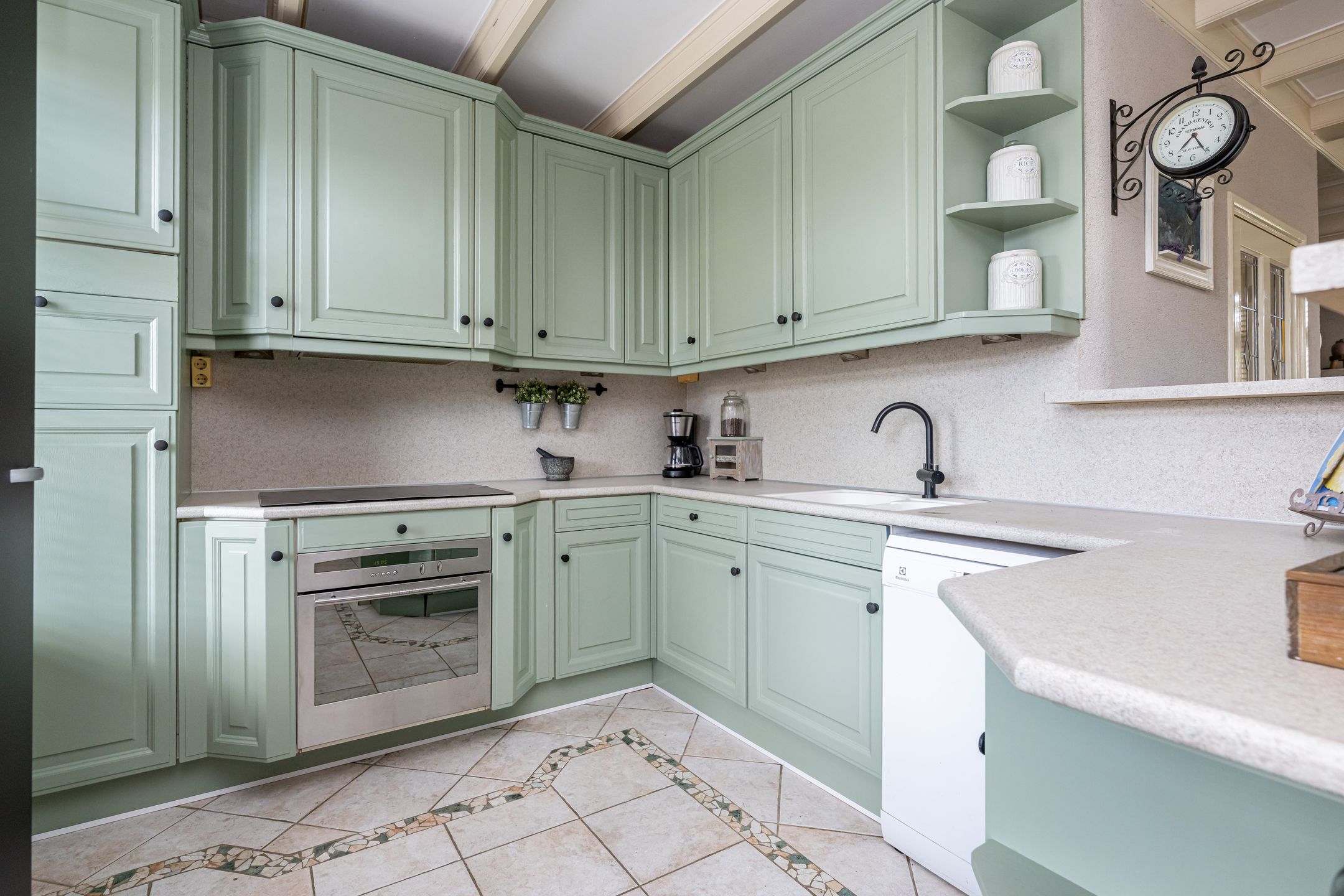 Photo 12 of Nieuweweg 71