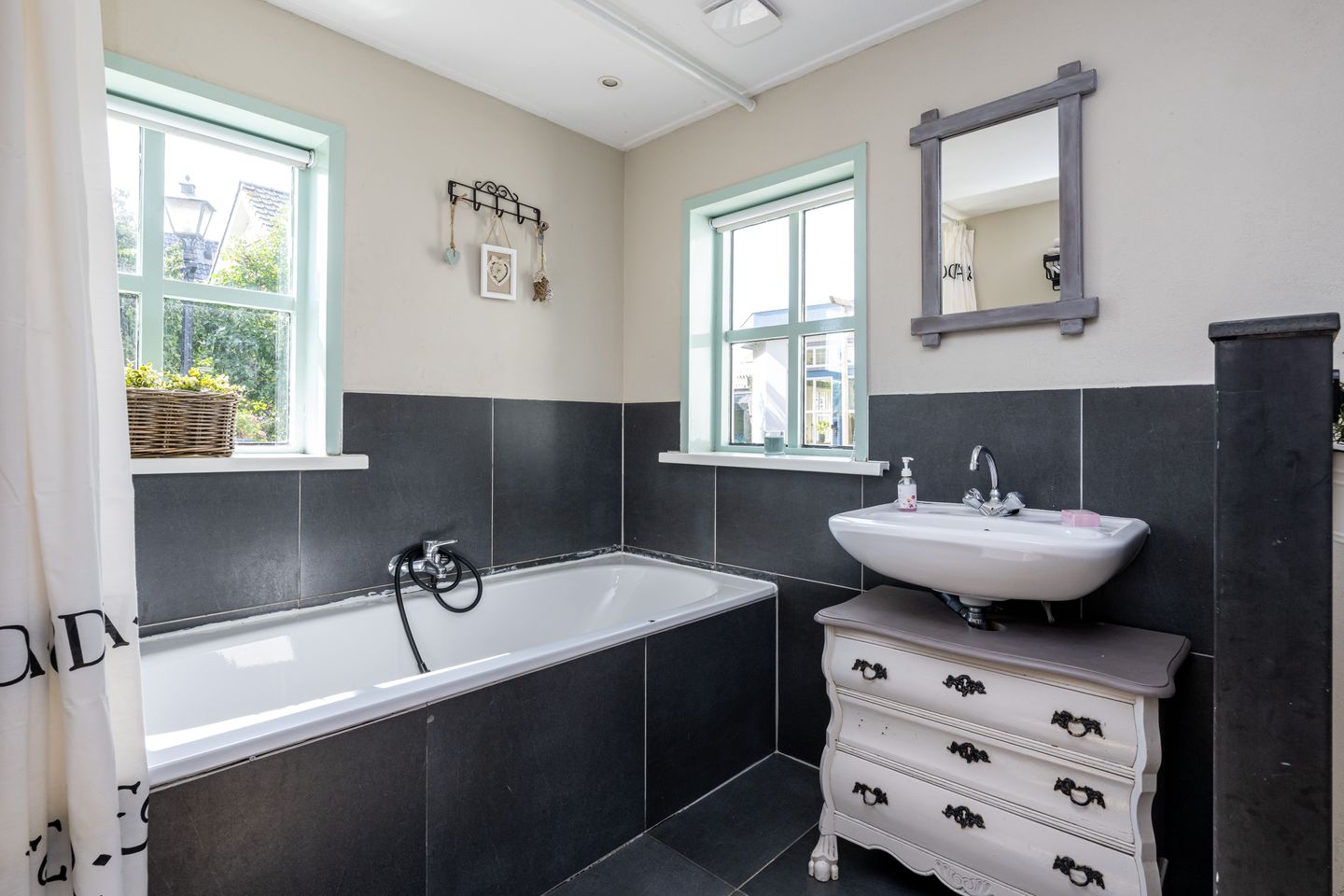 Photo 14 of Nieuweweg 71