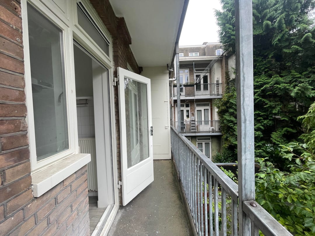 Foto 17 van Uiterwaardenstraat 61-1