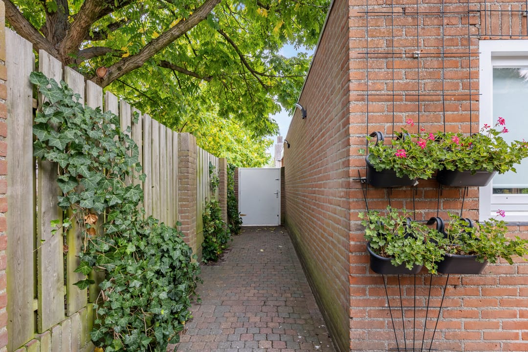 Foto 43 van De Ganzenwei 9