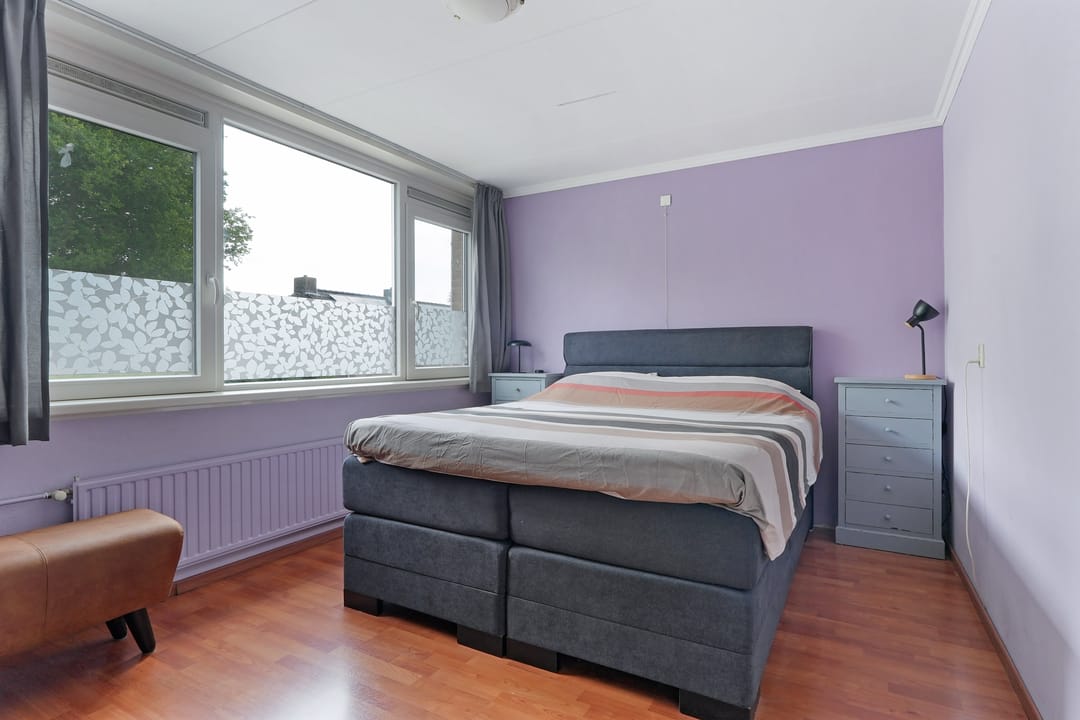 Foto 16 van Esdoornstraat 67