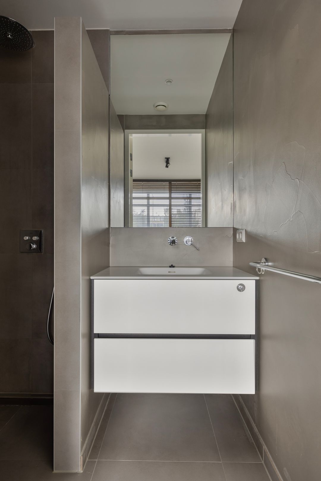 Foto 17 van Burgemeester Hogguerstraat 1205