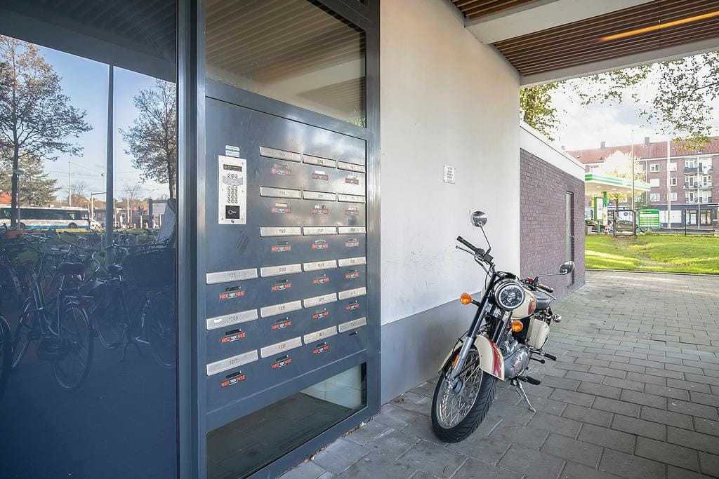 Foto 21 van Burgemeester Hogguerstraat 1205