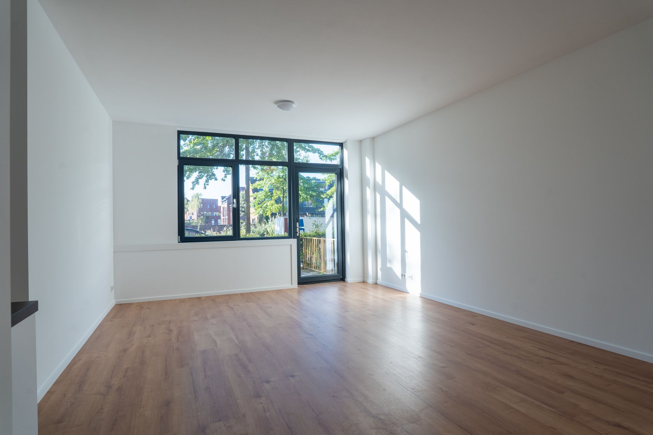 Photo 15 of Fascinatio Boulevard 886-C