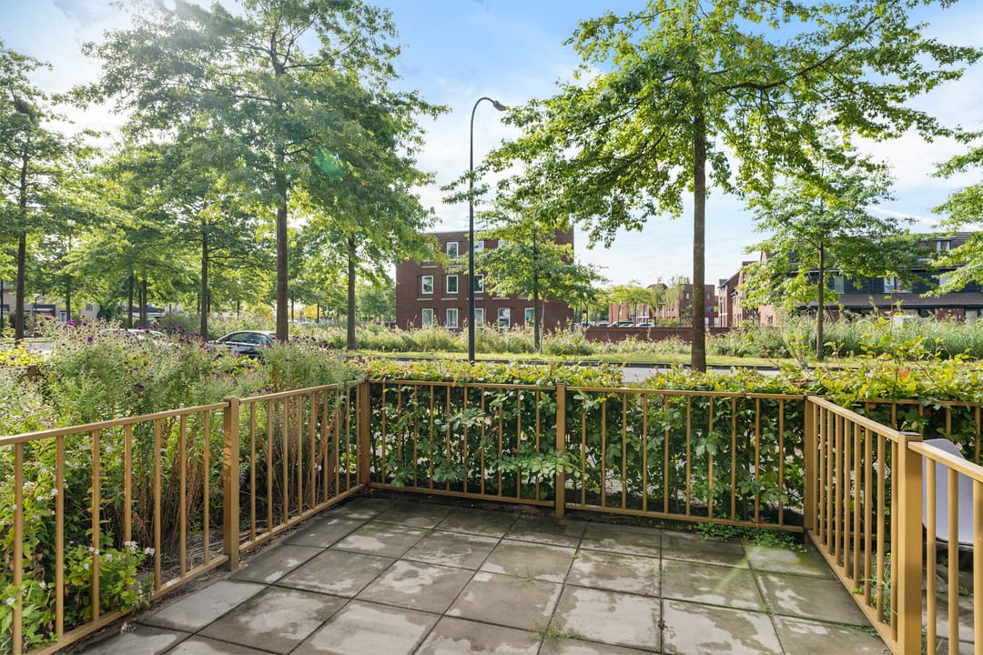 Photo 22 of Fascinatio Boulevard 886-C