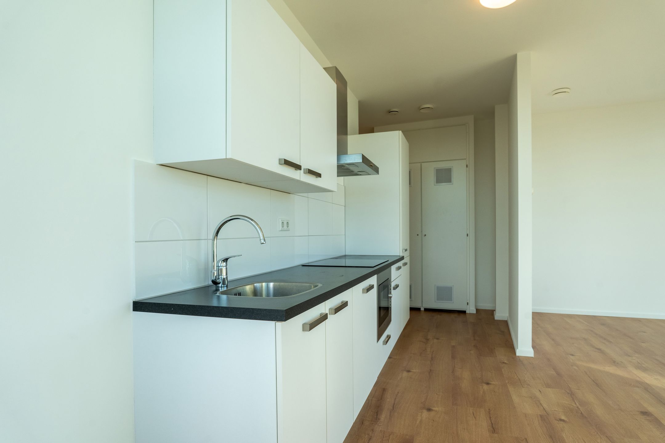 Photo 21 of Fascinatio Boulevard 890-Y