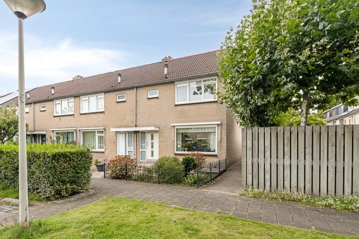 Photo 39 of Praamstraat 11