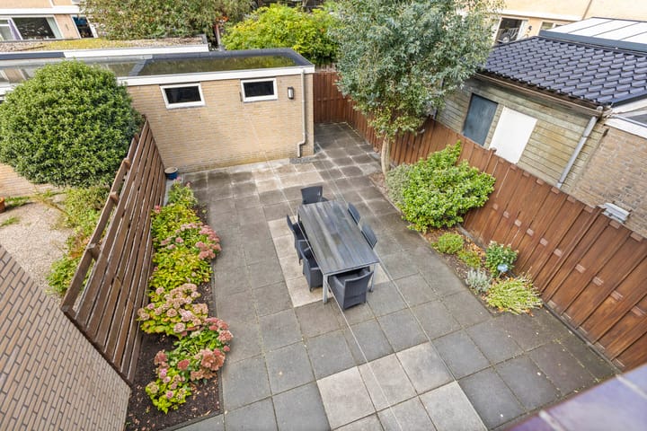 Photo 32 of Praamstraat 11