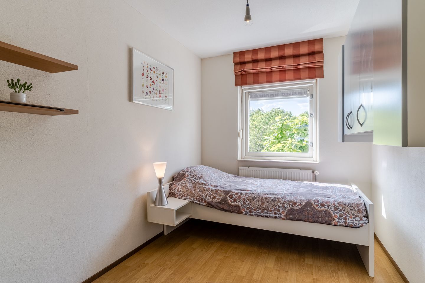 Photo 25 of Laan van Tolkien 195