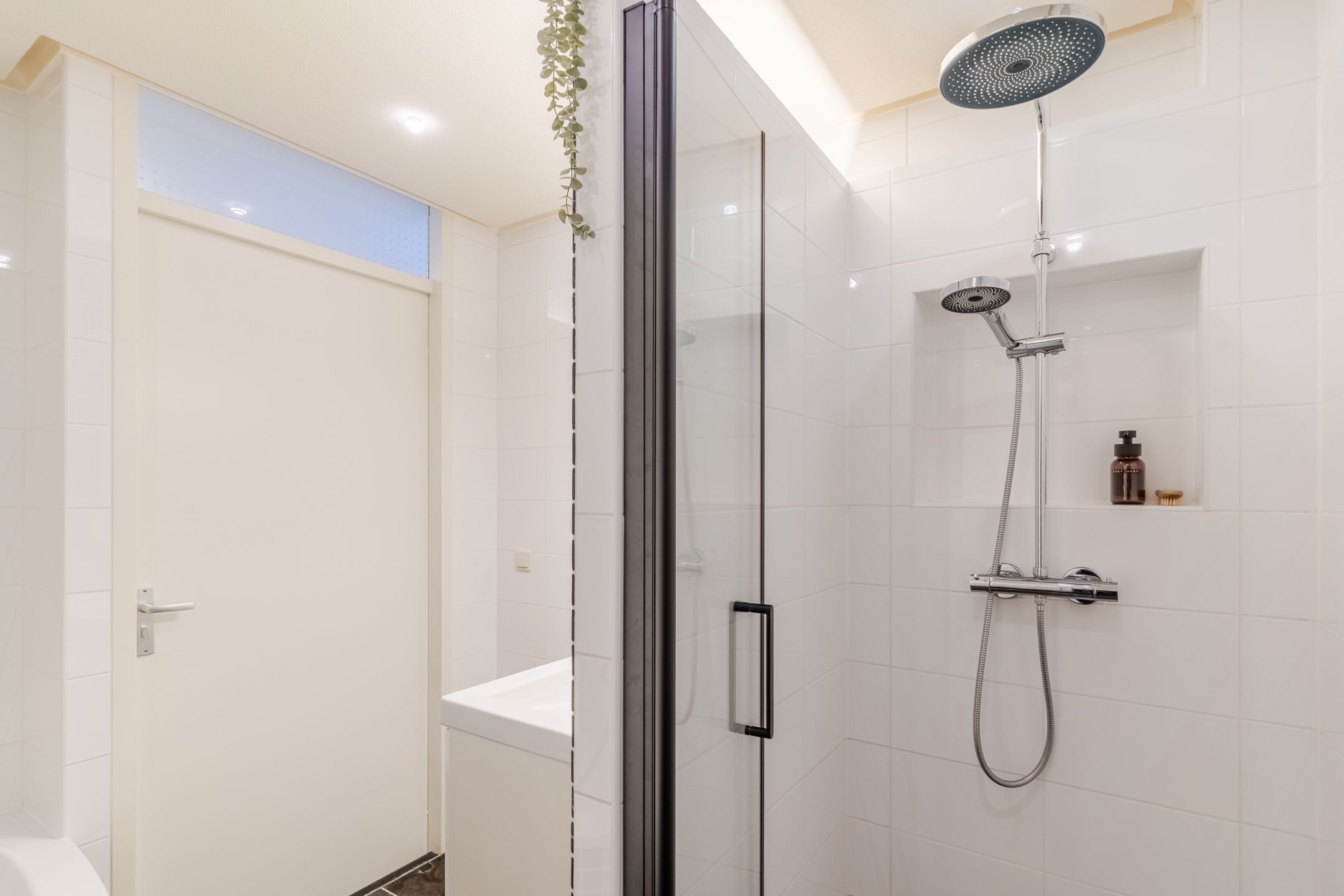 Photo 27 of Laan van Tolkien 195