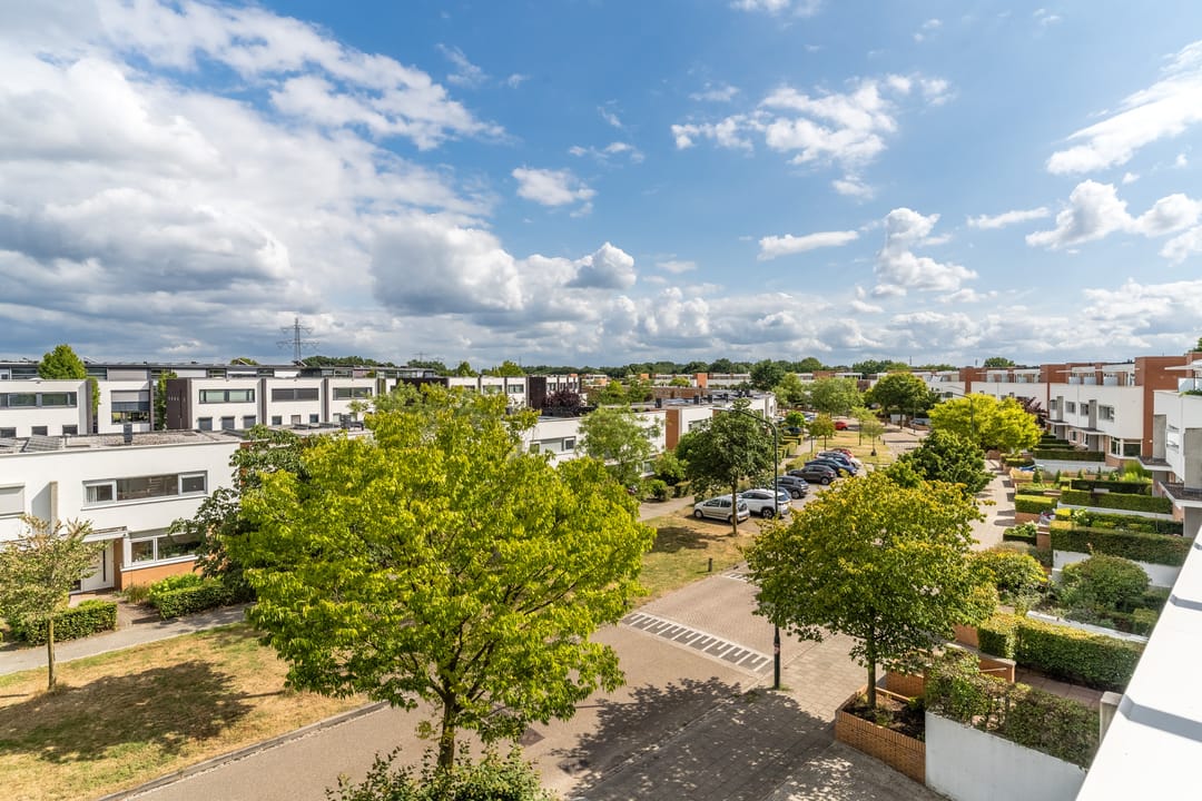 Photo 37 of Laan van Tolkien 195