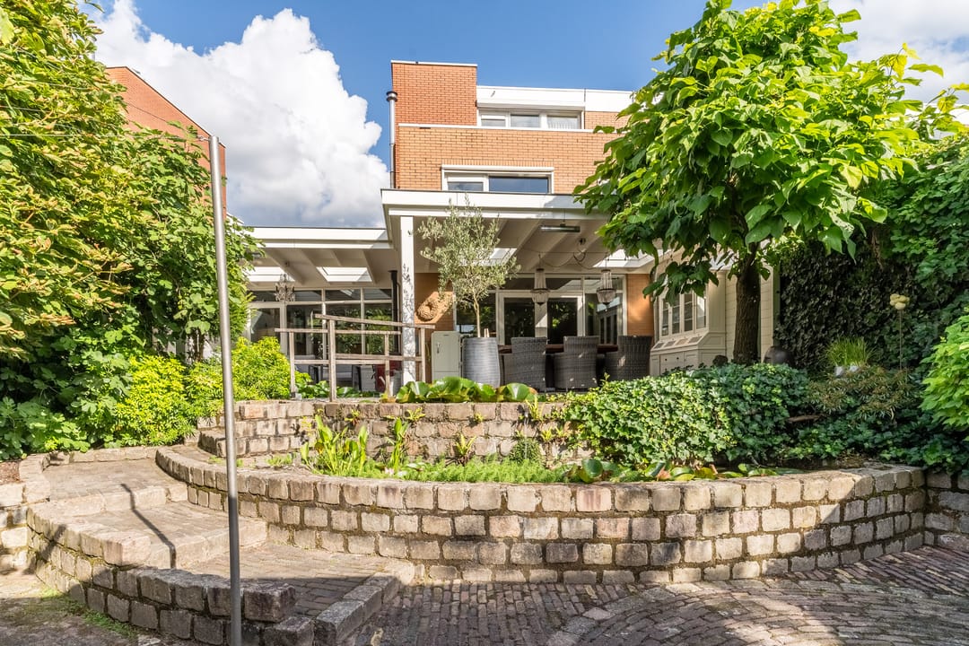 Photo 38 of Laan van Tolkien 195