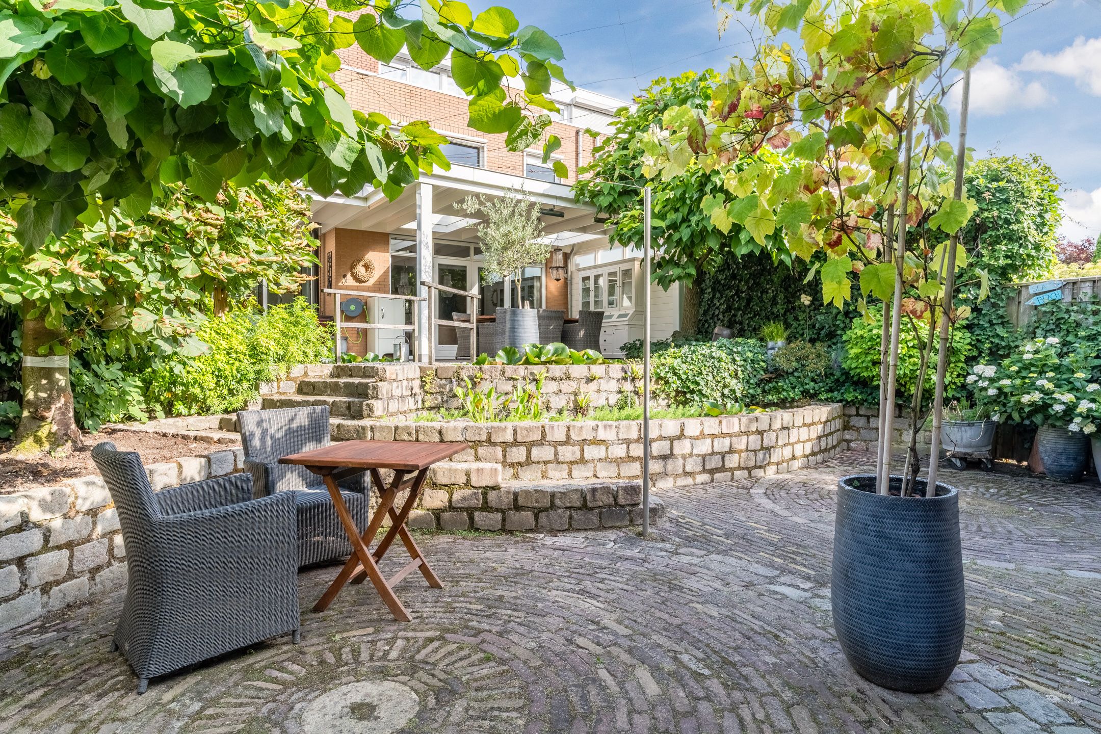 Photo 39 of Laan van Tolkien 195