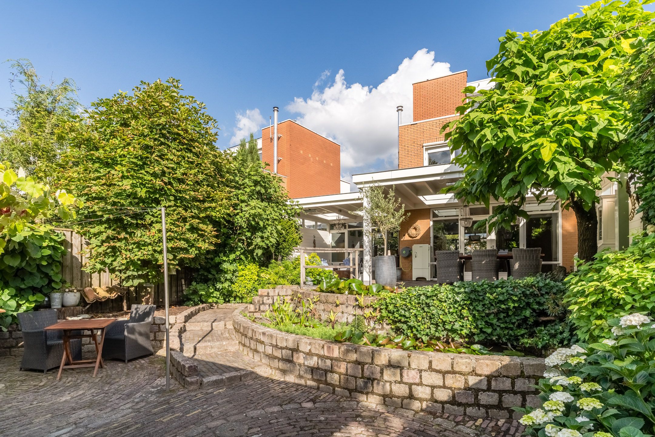 Photo 42 of Laan van Tolkien 195