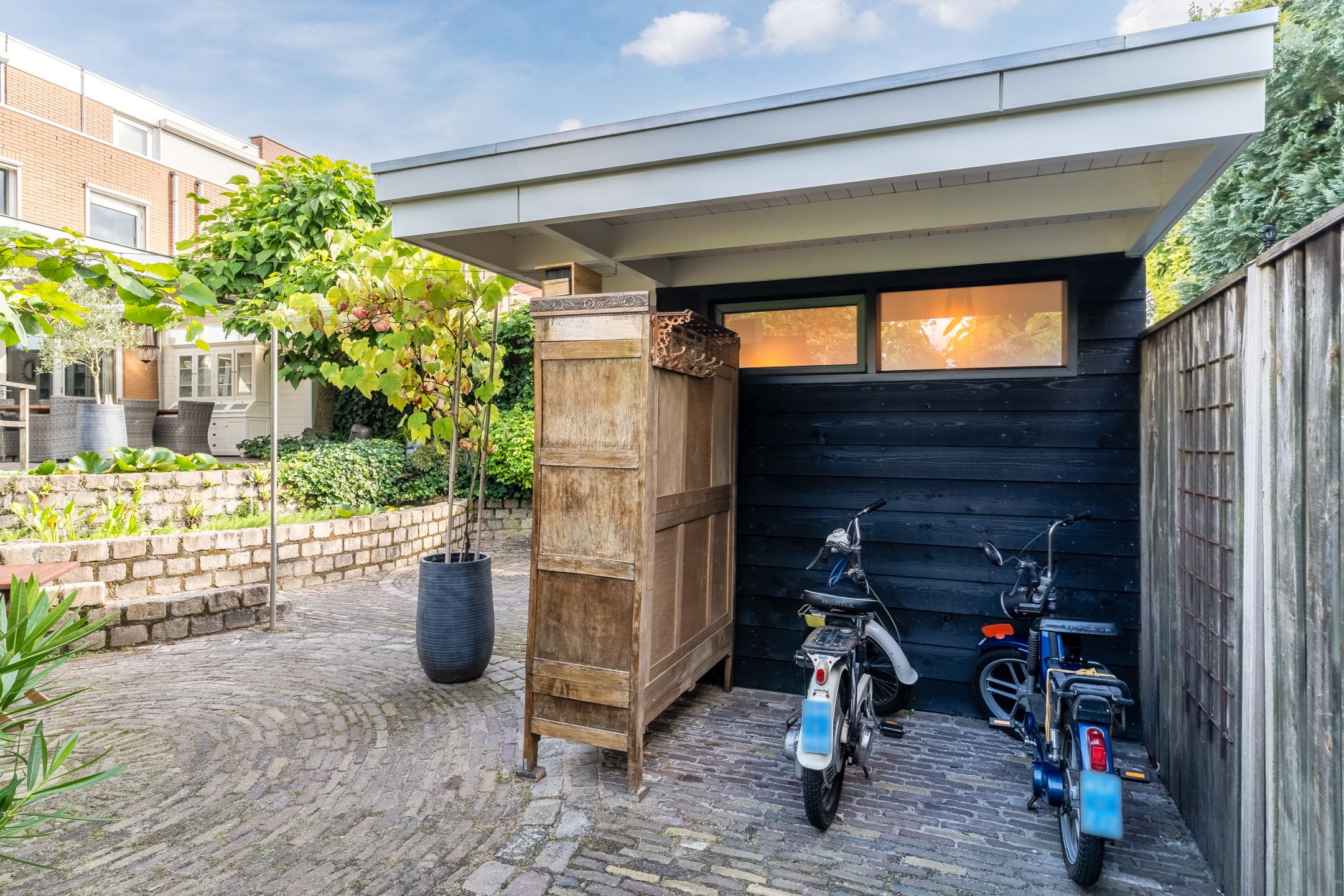 Photo 51 of Laan van Tolkien 195