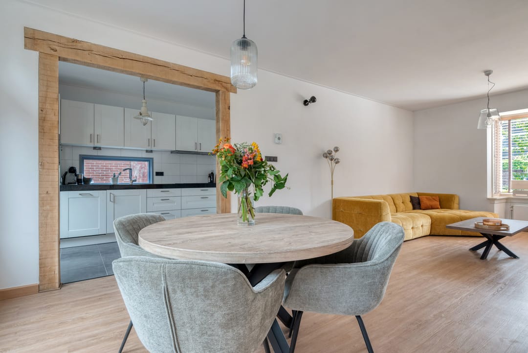 Photo 13 of St. Maartenstraat 2