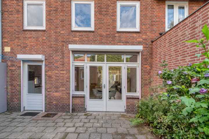 Foto 34 van St. Maartenstraat 2