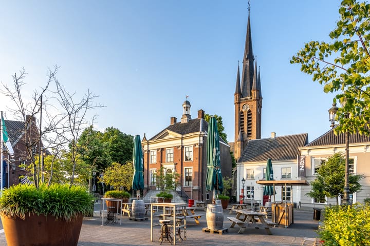 Foto 42 van St. Maartenstraat 2