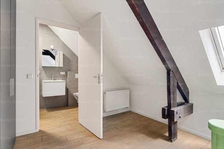 Foto 15 van Scharnerweg 13-B02