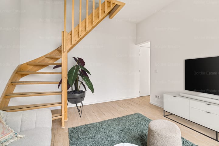 Foto 11 van Scharnerweg 13-B02